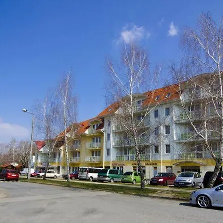 Hotel apartamentowy Bóbita 3*