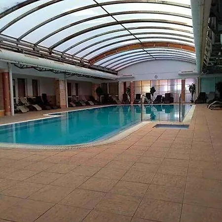 Bóbita Hotel apartamentowy 3*
